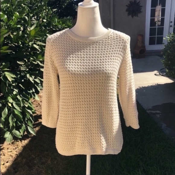 Sand color knit sweater with back zipper closure size small FINAL $18 - Picture 2 of 7